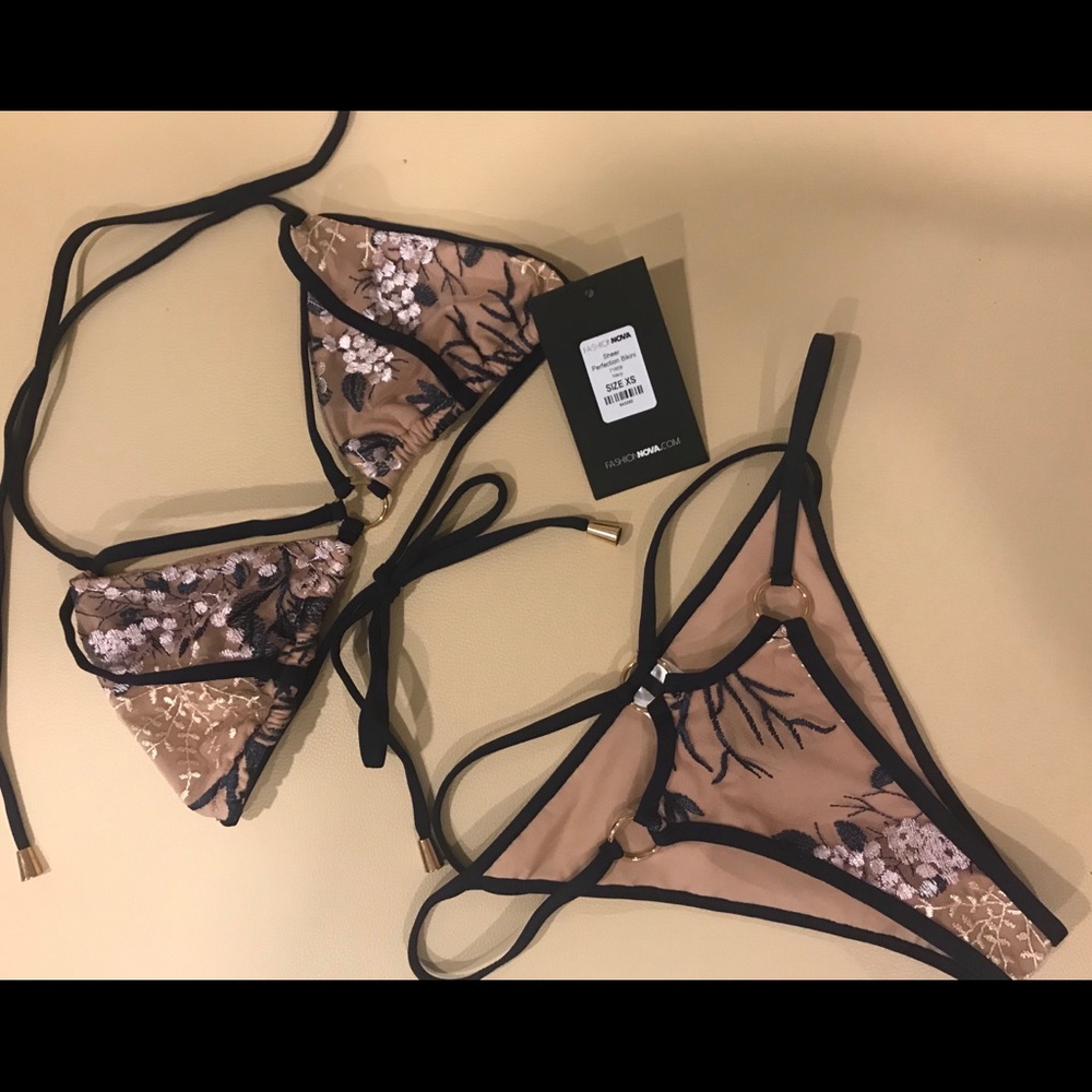 Fashion nova bikini